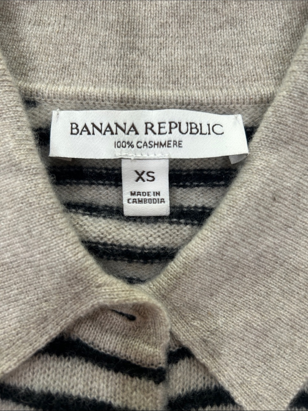 Banana Republic Lightweight Cashmere Short-Sleeve Sweater Polo - Size XS - Picture 6 of 7